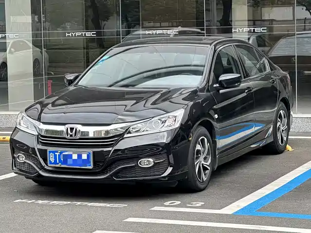 雅阁】2016款2.0L 舒适版报价_图片_汽车之家