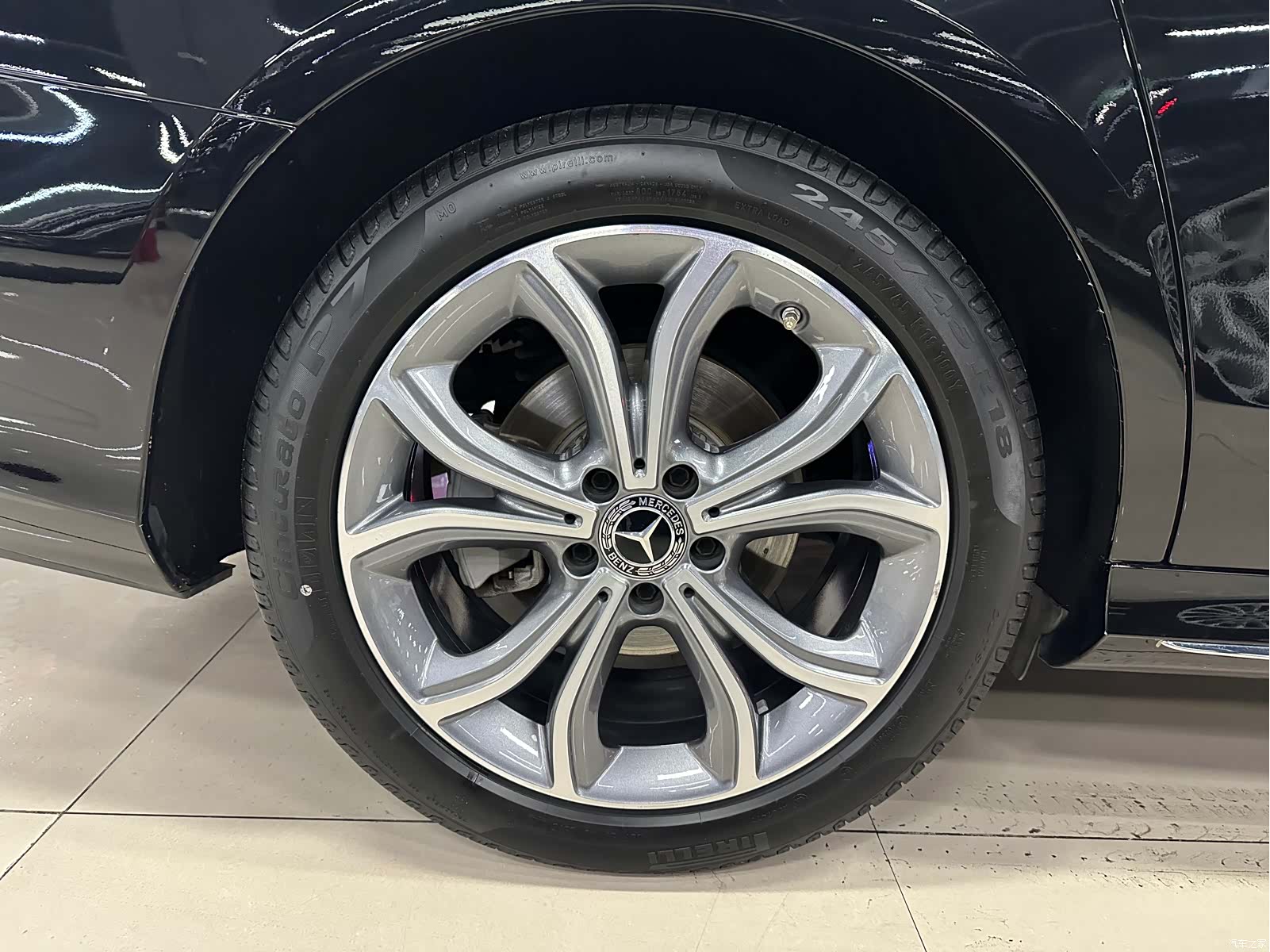 Mercedes-Benz E-Class, 2023 15