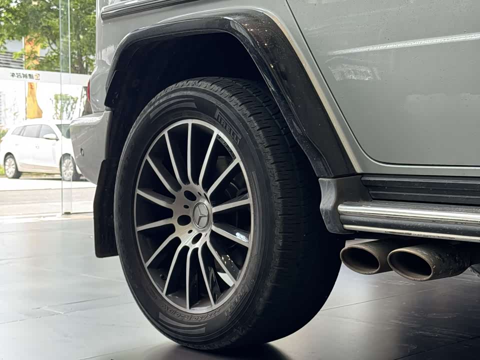 Mercedes-Benz G-class Mercedes-Benz G-class