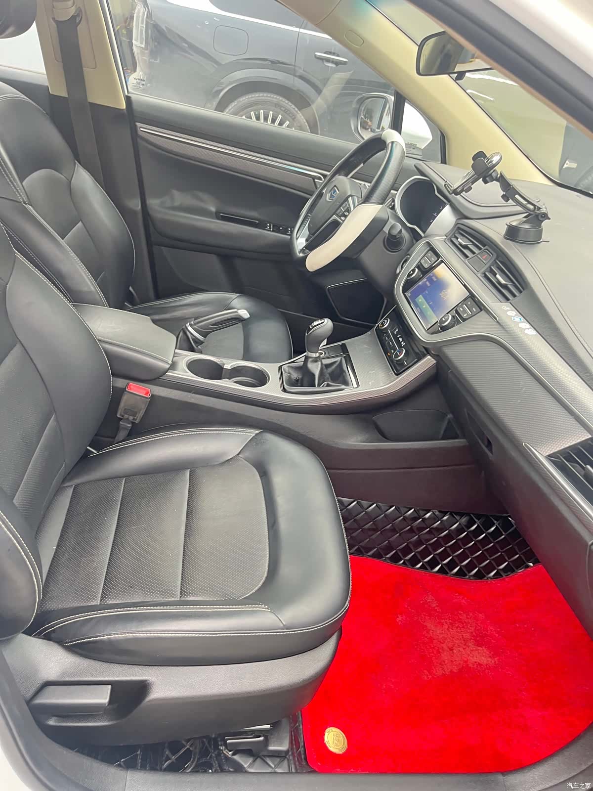 Geely Emgrand, 2017 8