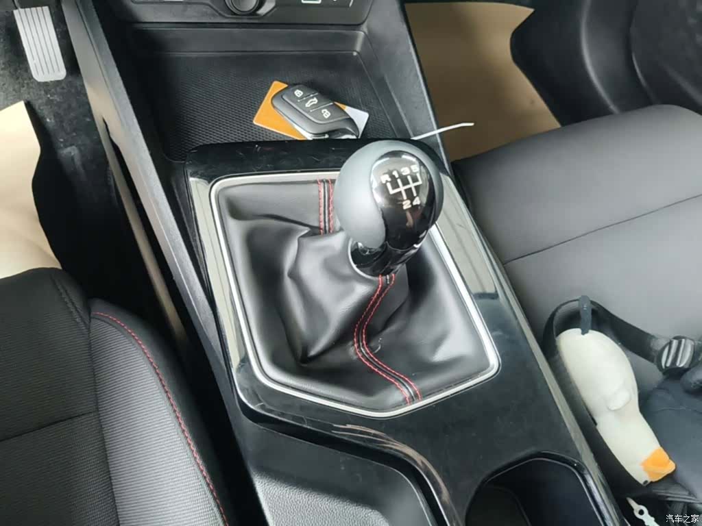 MG MG5, 2023 14