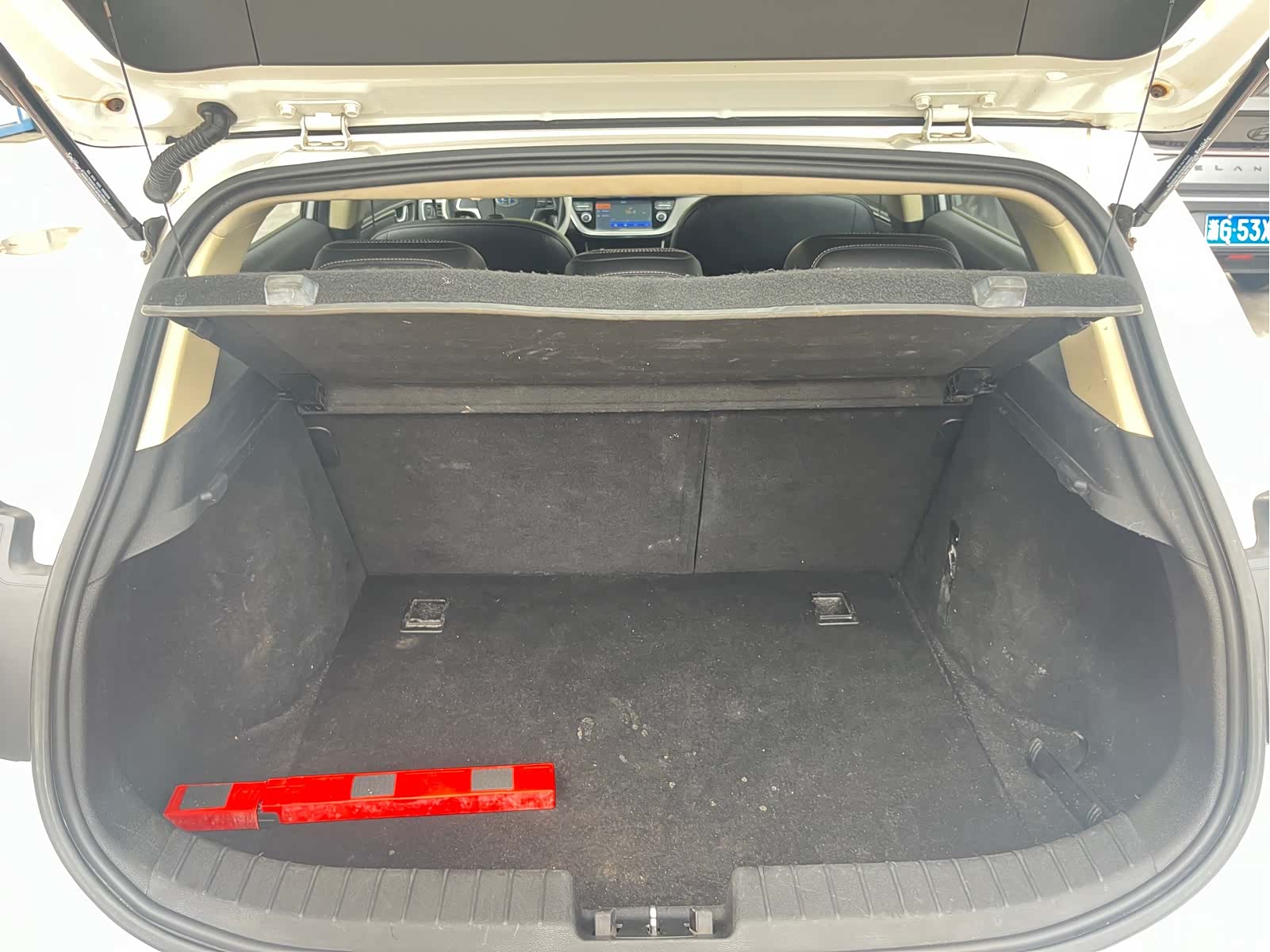 Geely Emgrand, 2017 10