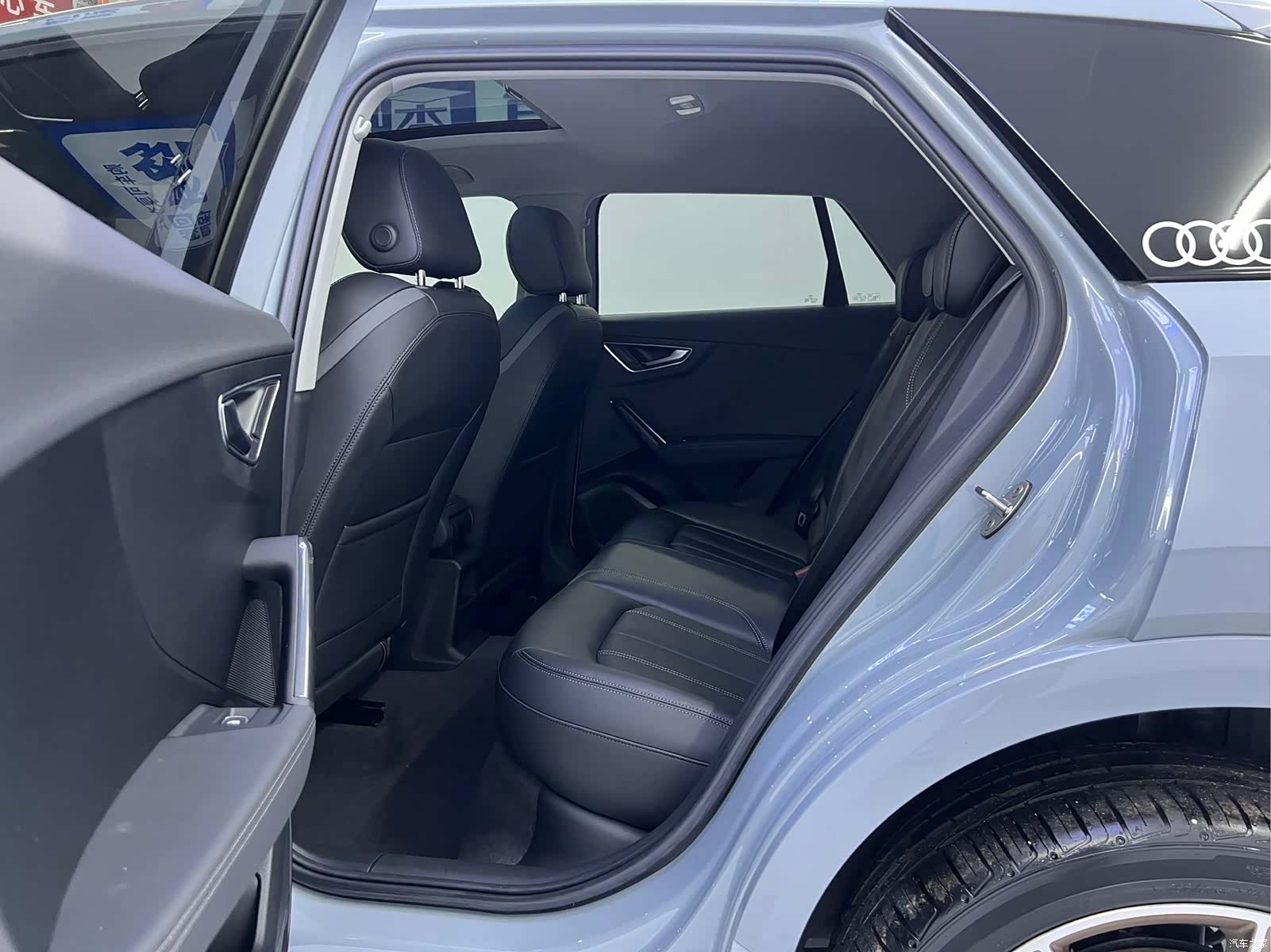 Audi Q2L, 2023 12