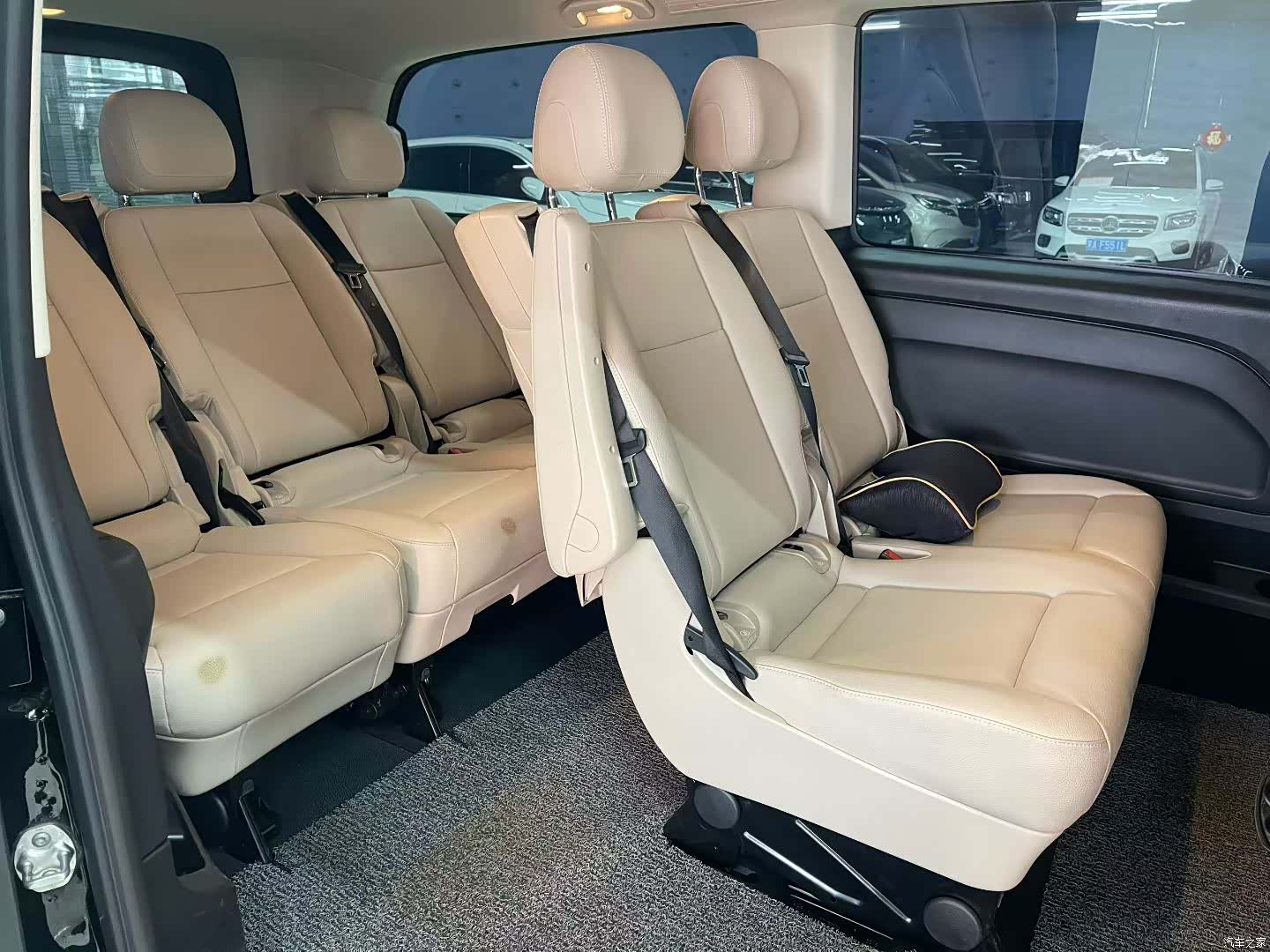 Mercedes-Benz 7, 2024 6