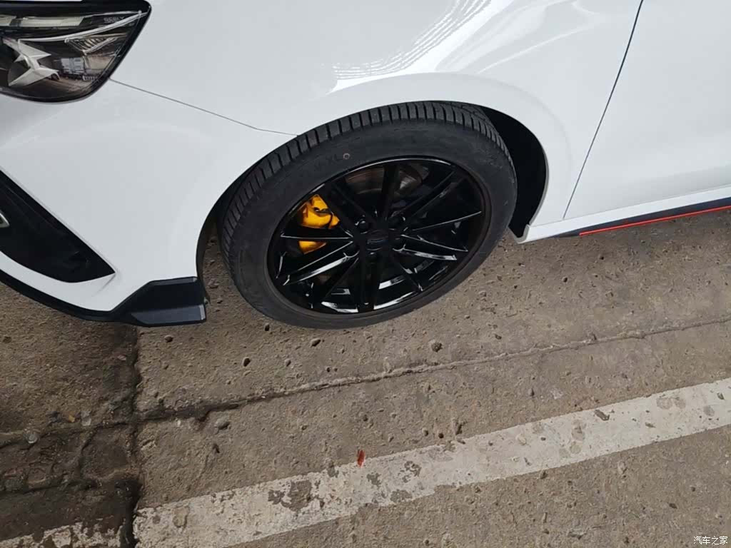 Geely Binray, 2023 23