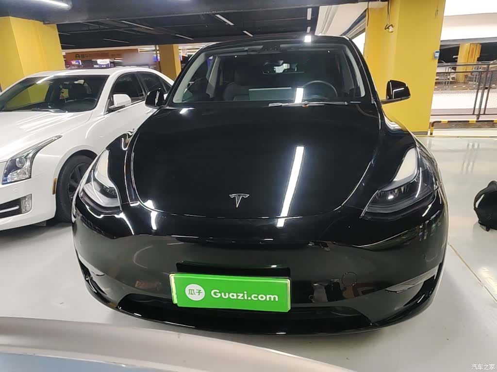 Tesla Model Y, 2024 3