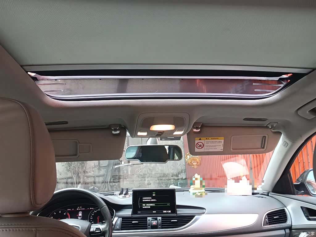 Audi A6L, 2015 9