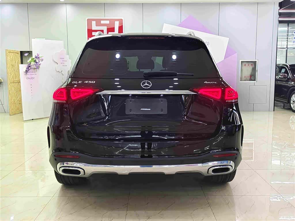 Mercedes-Benz GLE, 2022 все фото
