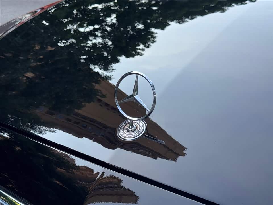 Mercedes-Benz E-class Mercedes-Benz E-class