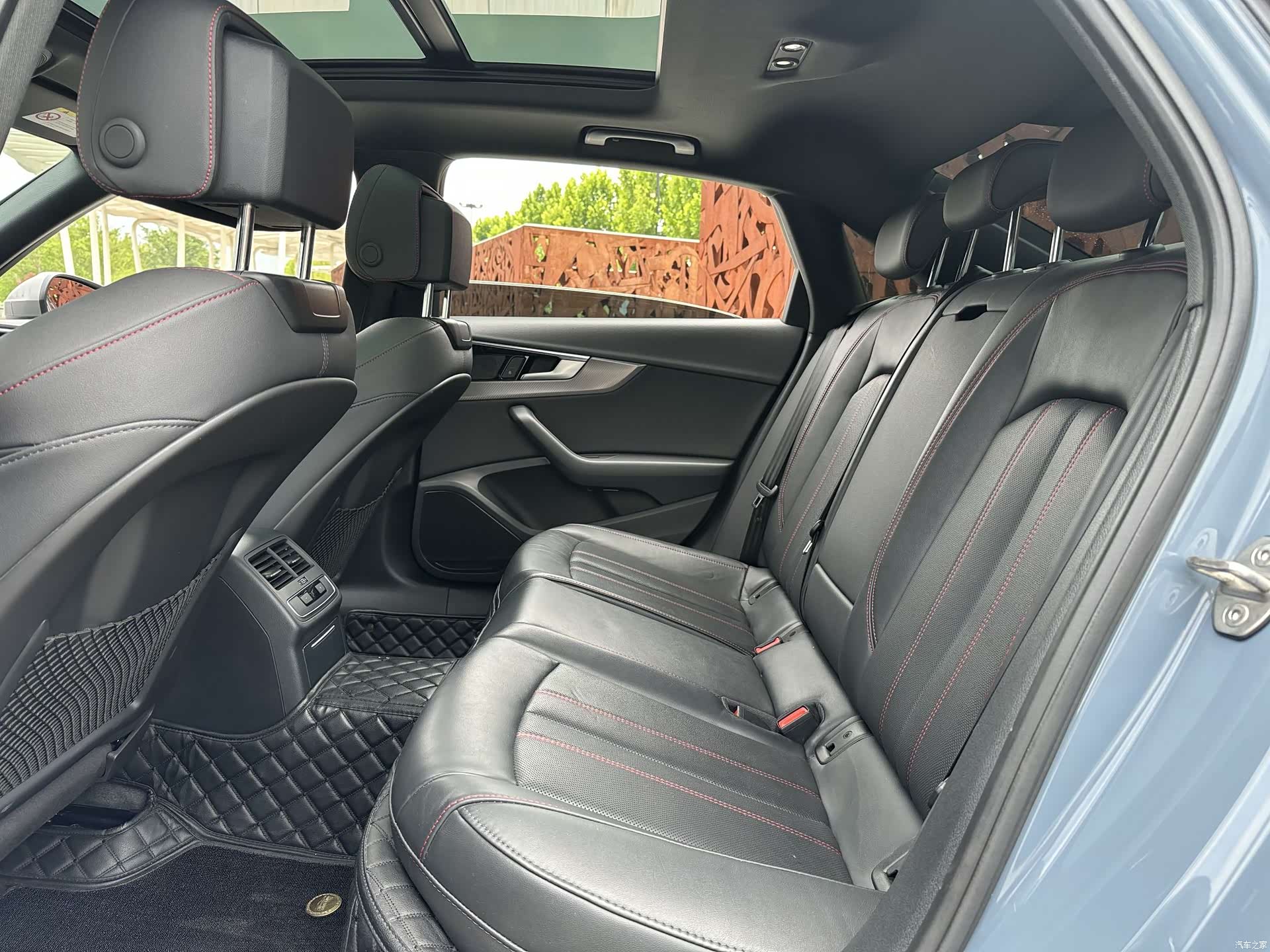 Audi A4L, 2022 10