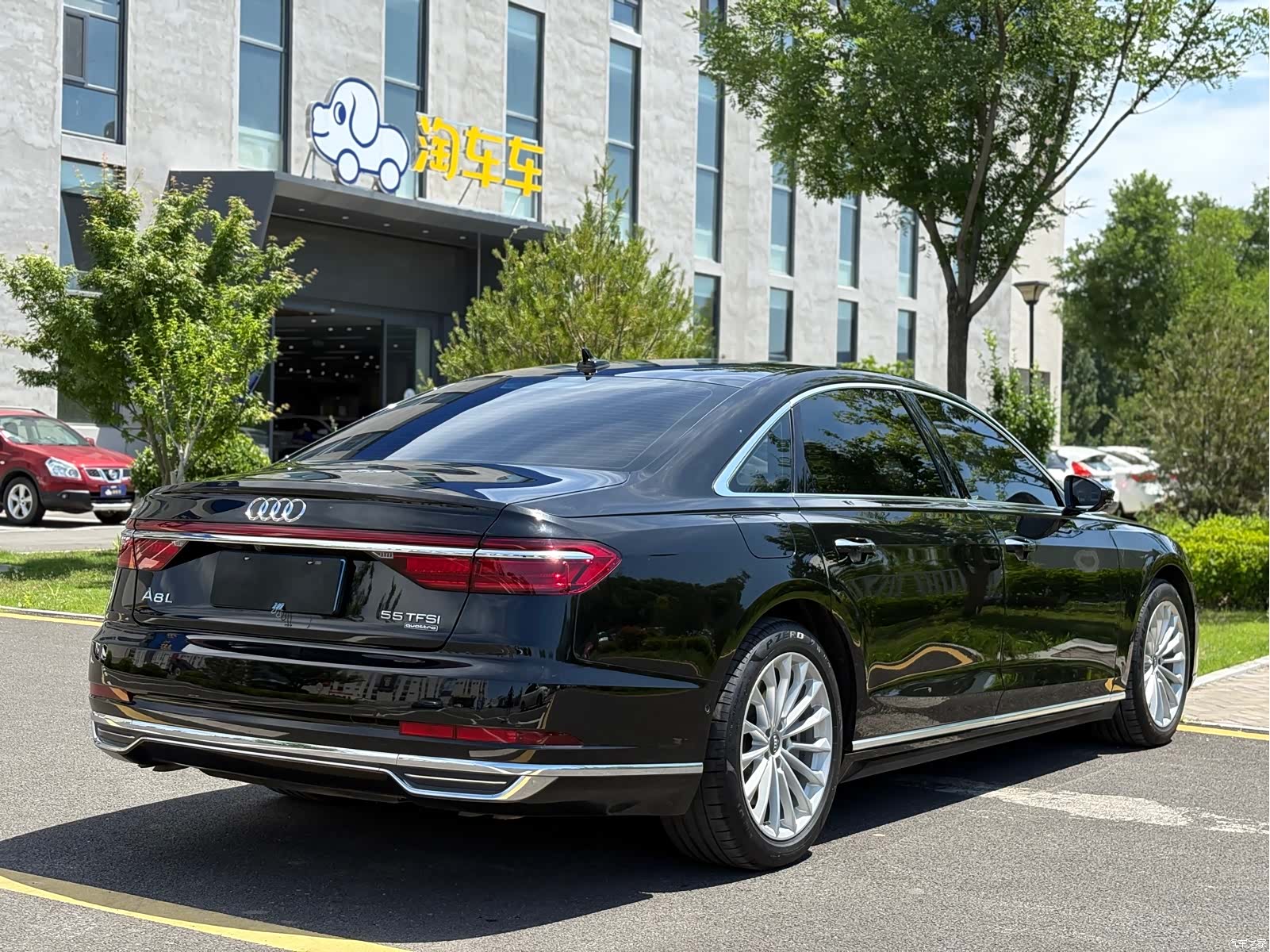 Audi A8L, 2019 6