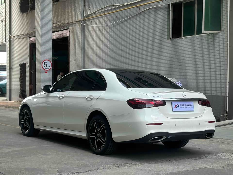 Mercedes-Benz E-class Mercedes-Benz E-class