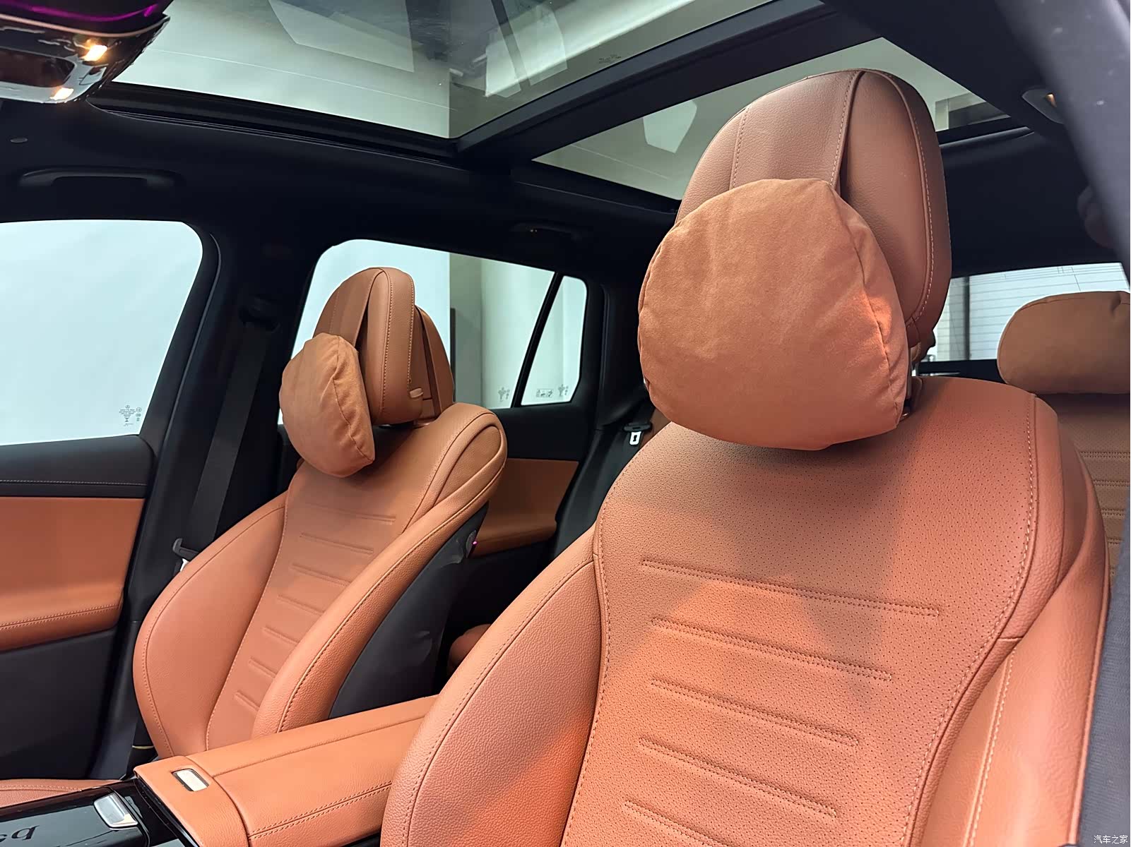 Mercedes-Benz GLC, 2025 10