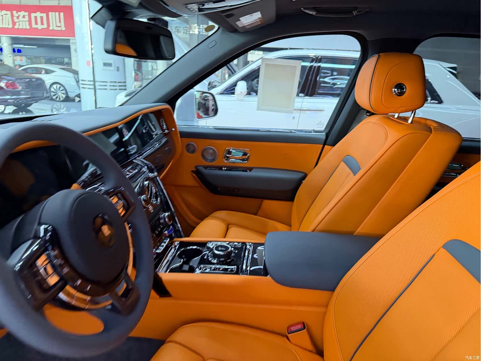 Rolls-Royce Cullinan, 2026 6