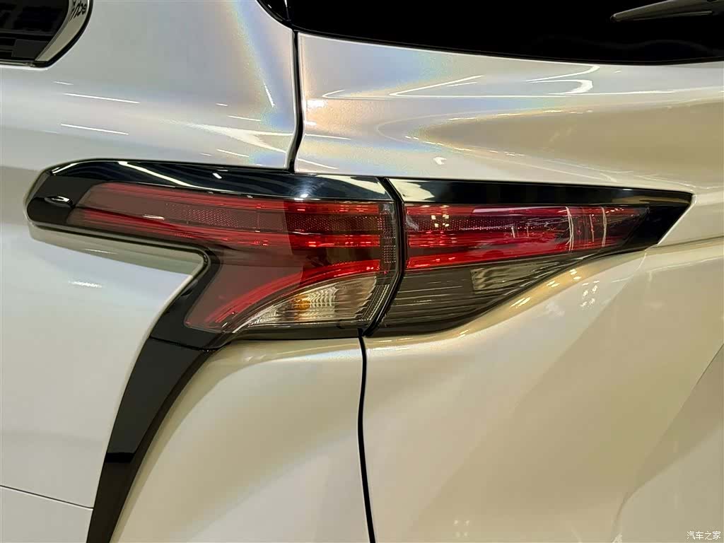 Toyota Sienna, 2023 8