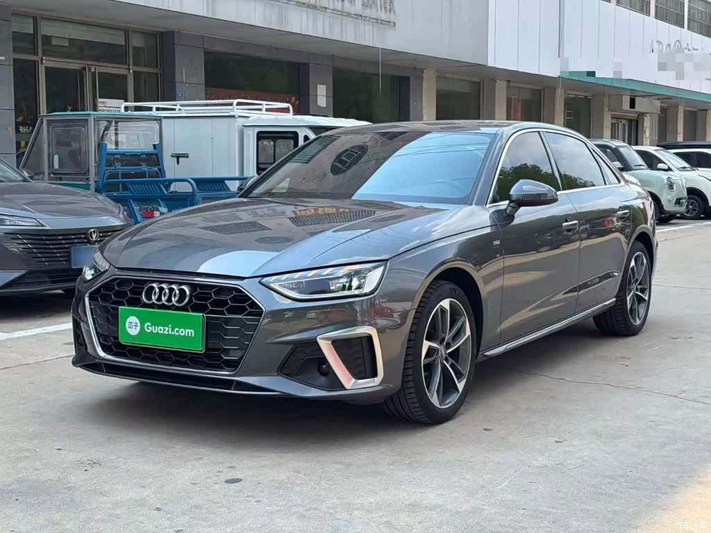 Audi A4L, 2021 1