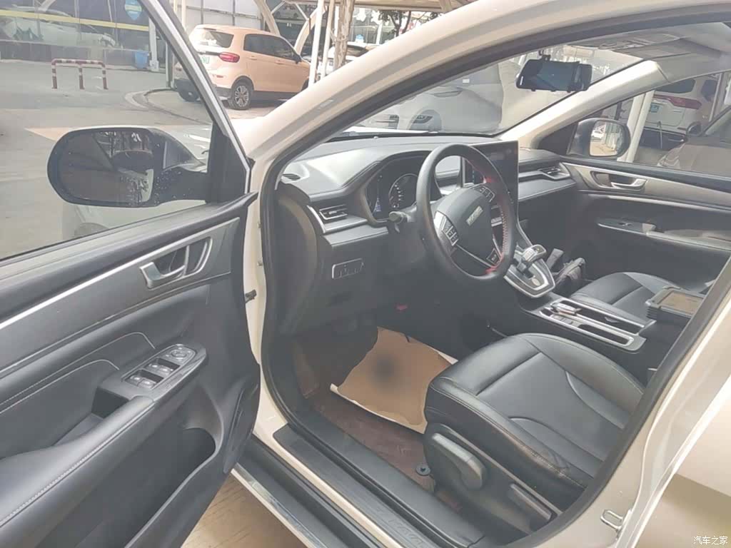 Haval M6, 2022 16