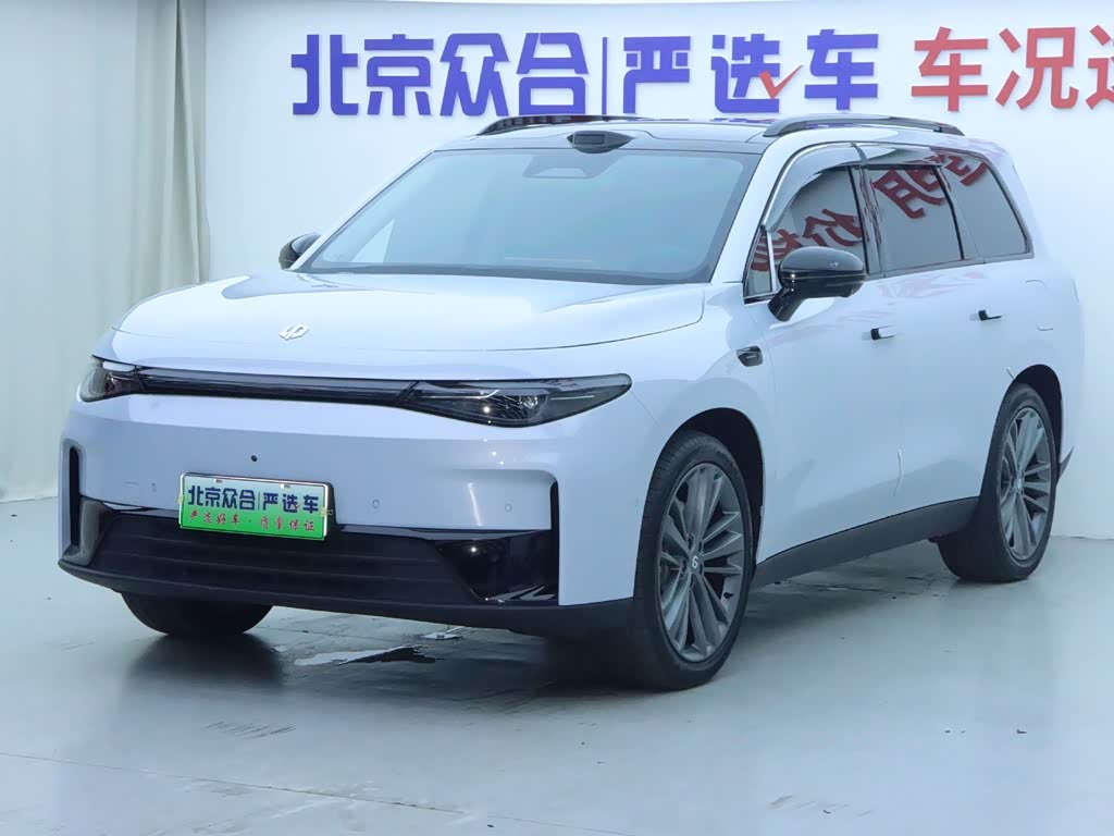 Leapmotor C16