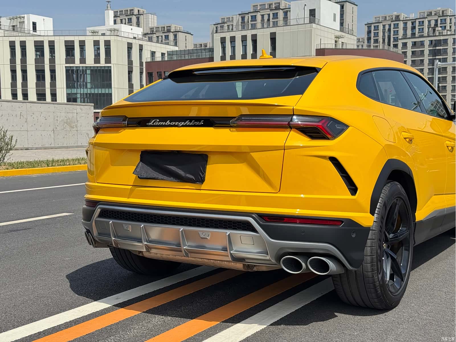Lamborghini Urus, 2021 4