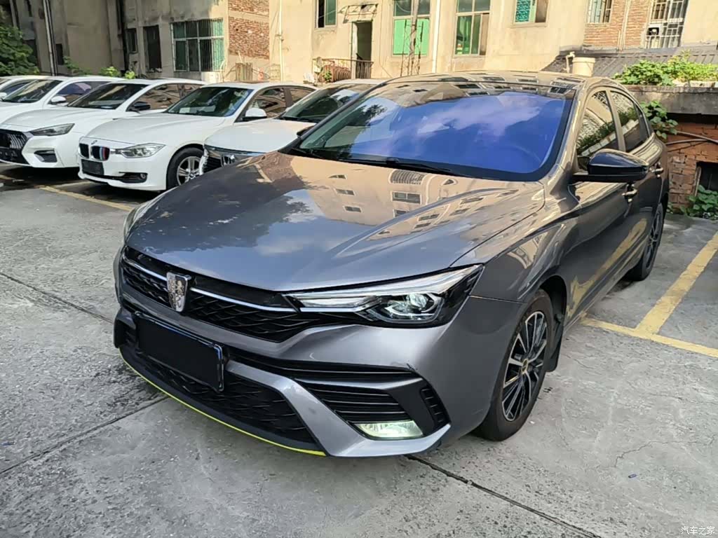 Roewe i5, 2021 1