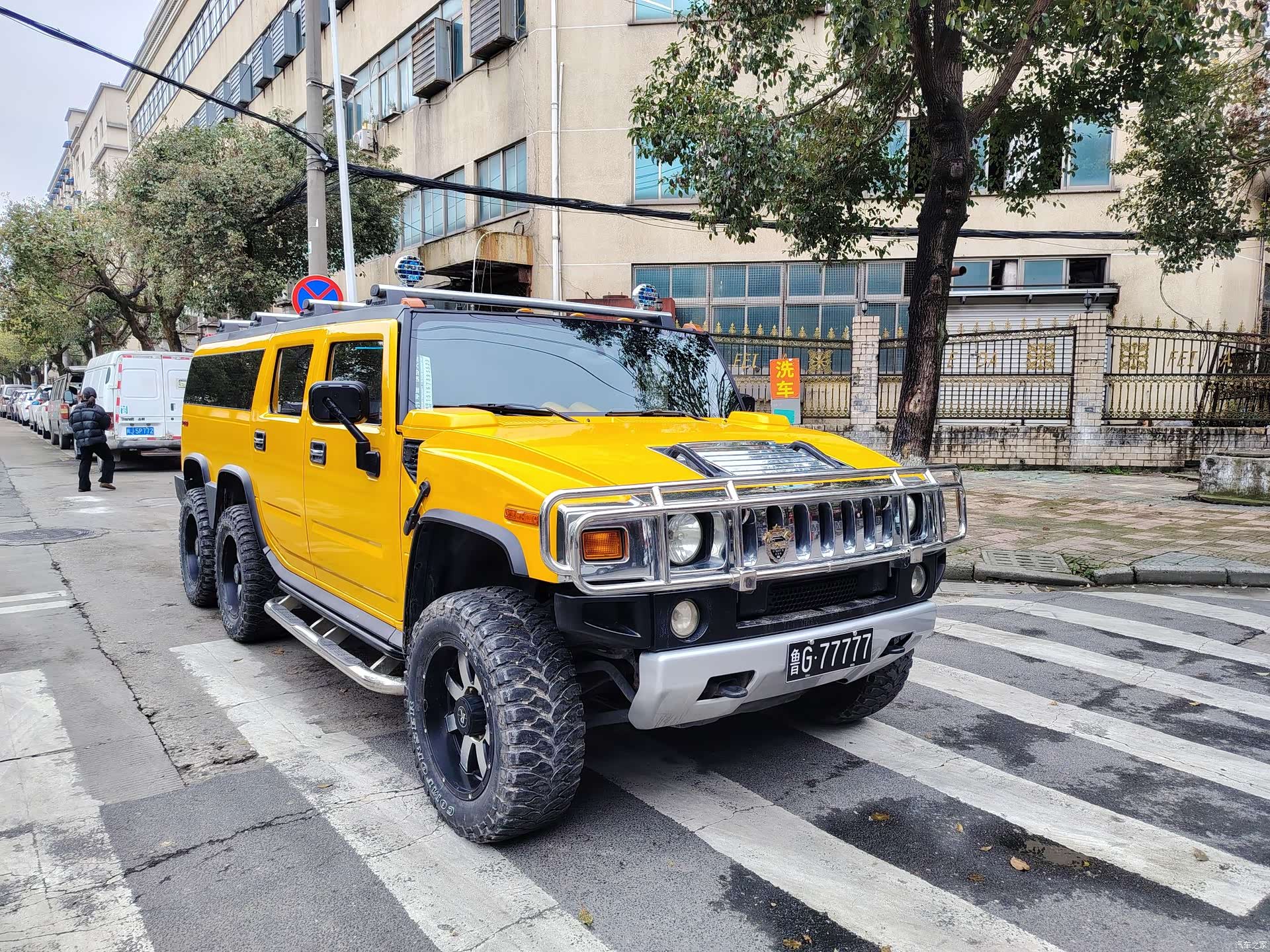 Hummer H2, 2006 4