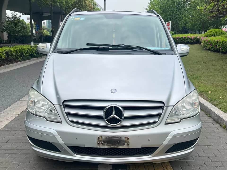 Mercedes-Benz Viano