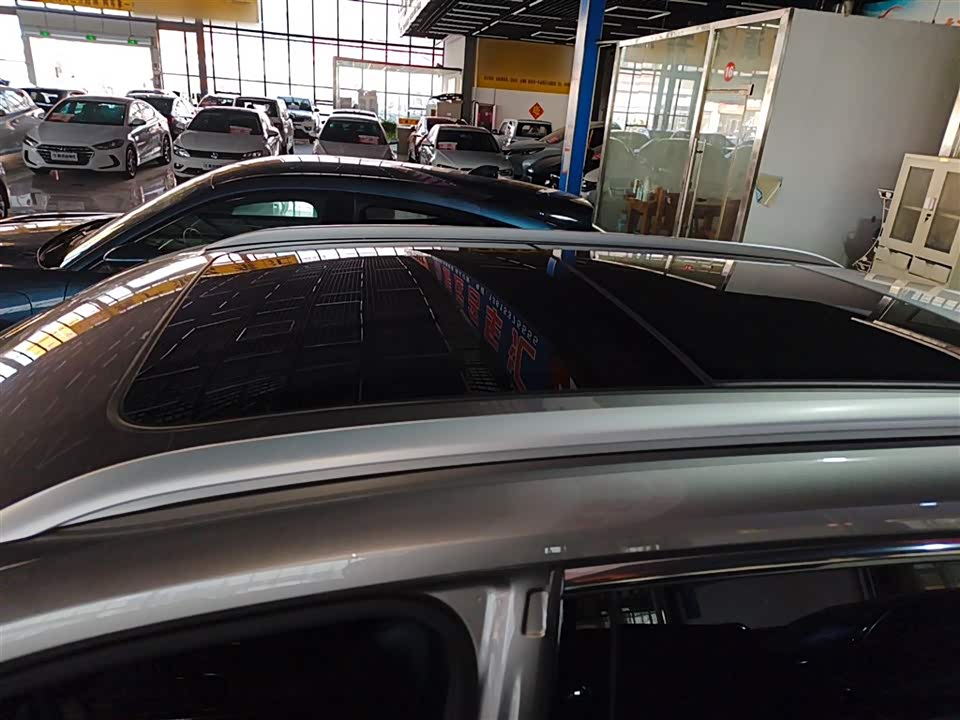 Roewe RX5 New energy