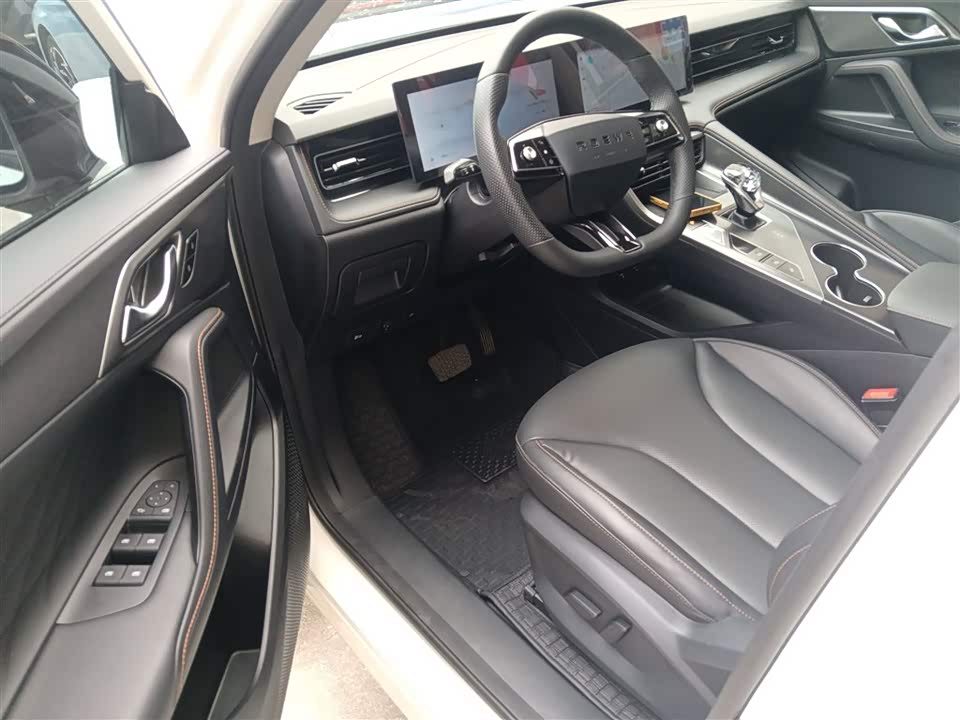 Roewe RX5 New energy