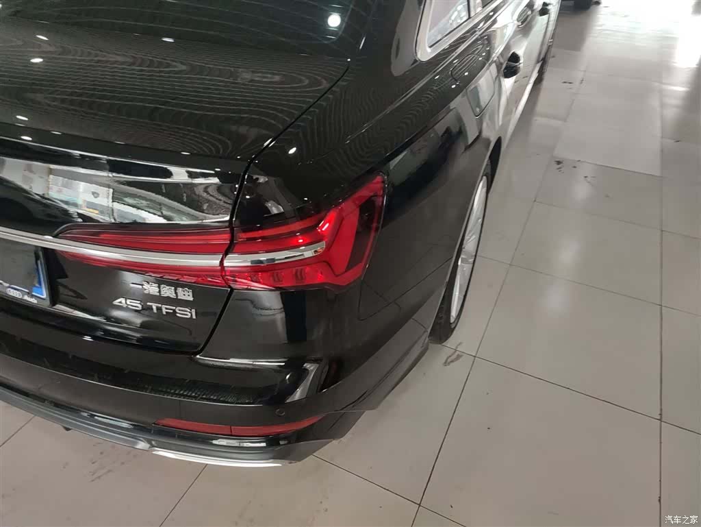 Audi A6L, 2022 8