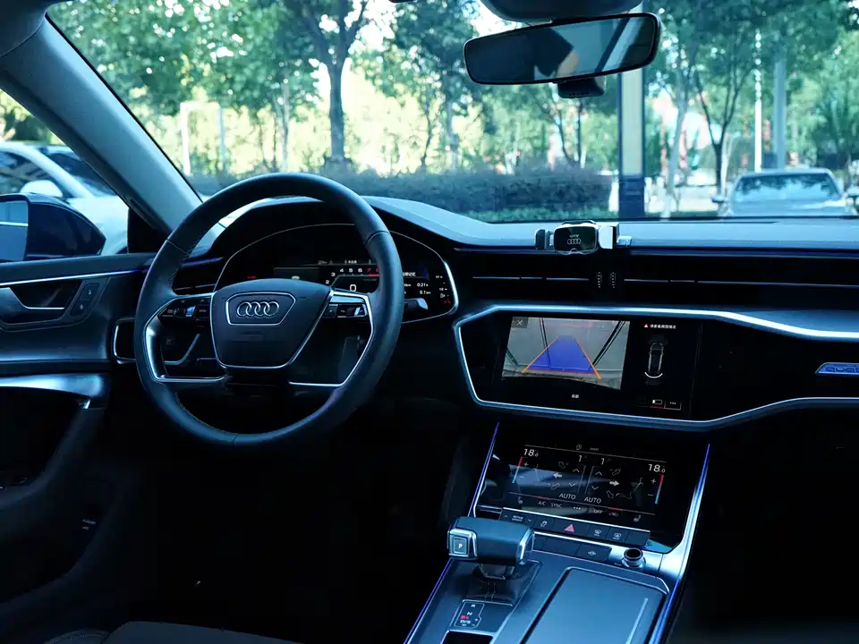 Audi A7L Audi A7L
