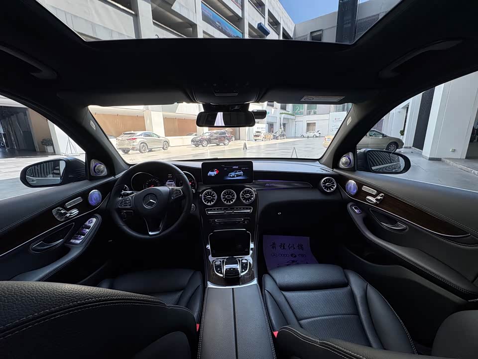 Mercedes-Benz GLC Mercedes-Benz GLC