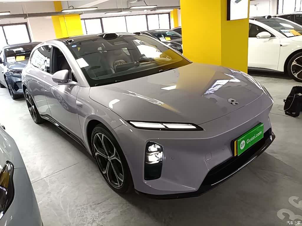 NIO ET5, 2025 4