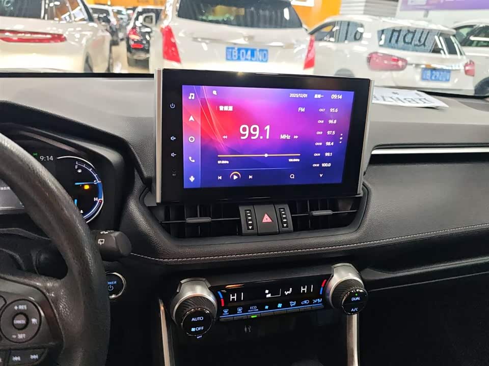 Toyota RAV4 Rongfang