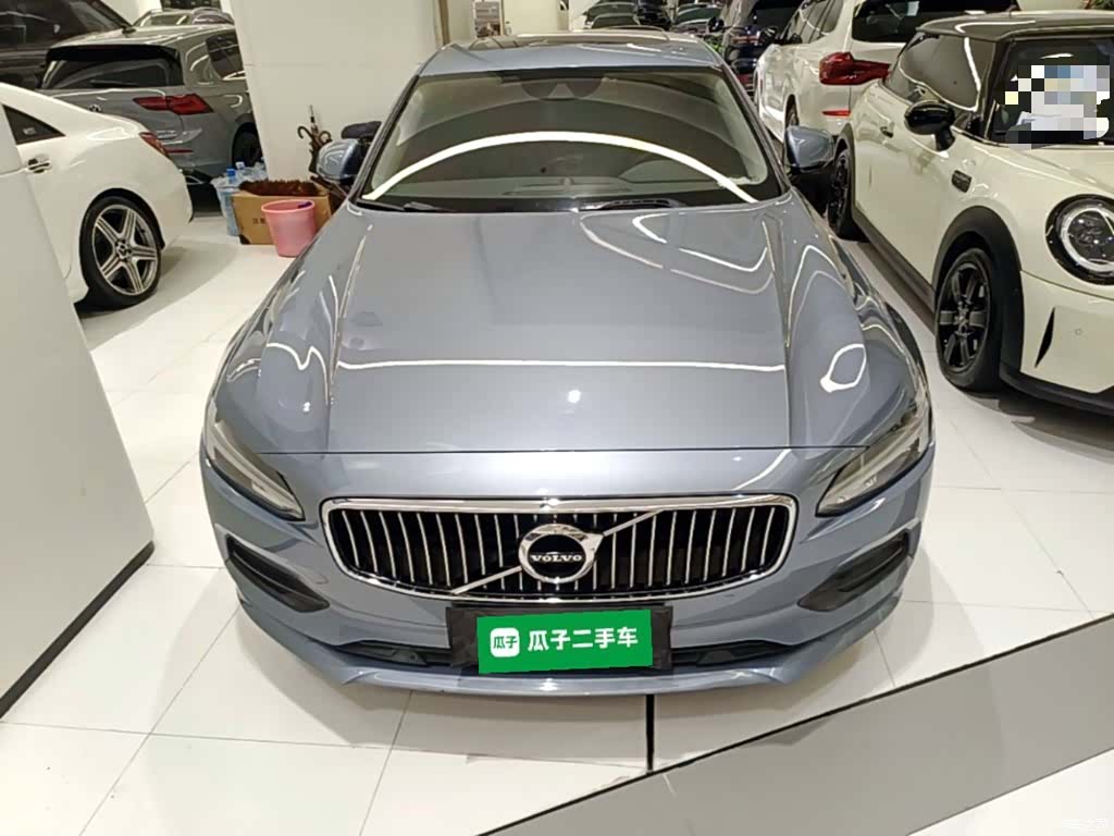 Volvo S90, 2017 3