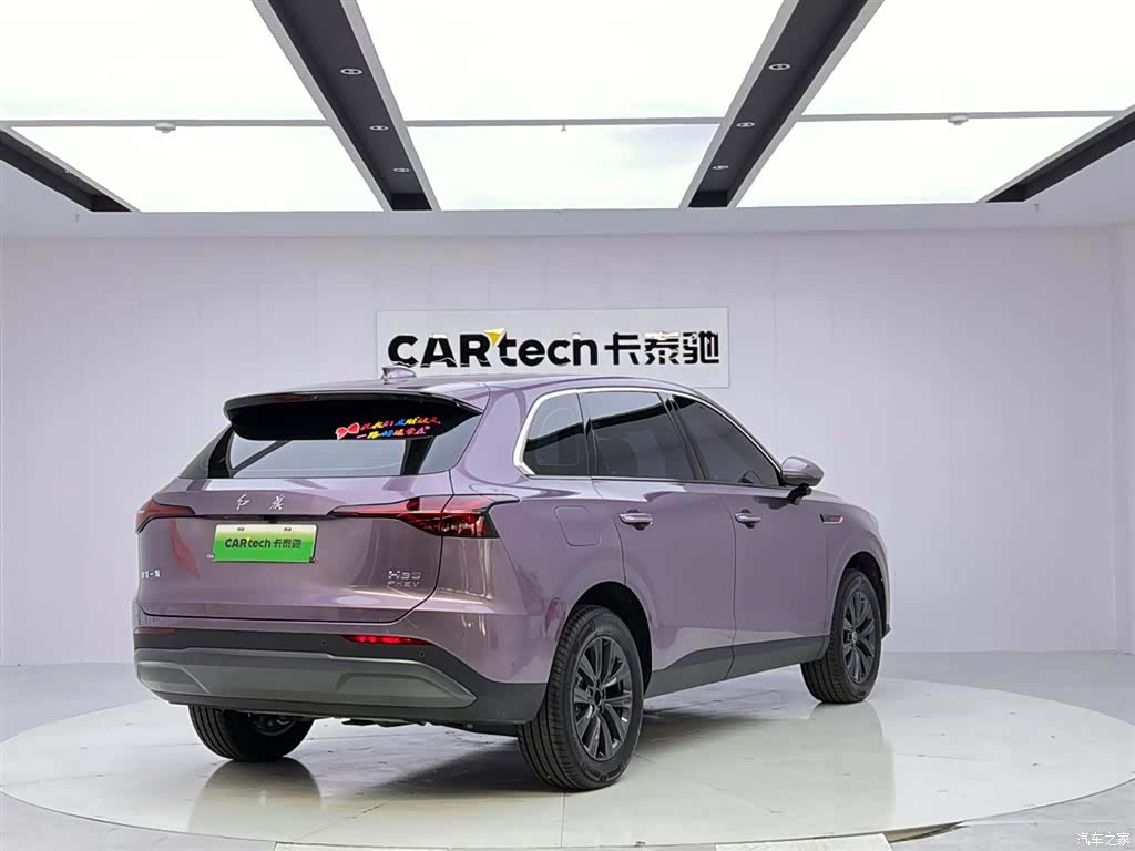 Hongqi HS6, 2026 все фото