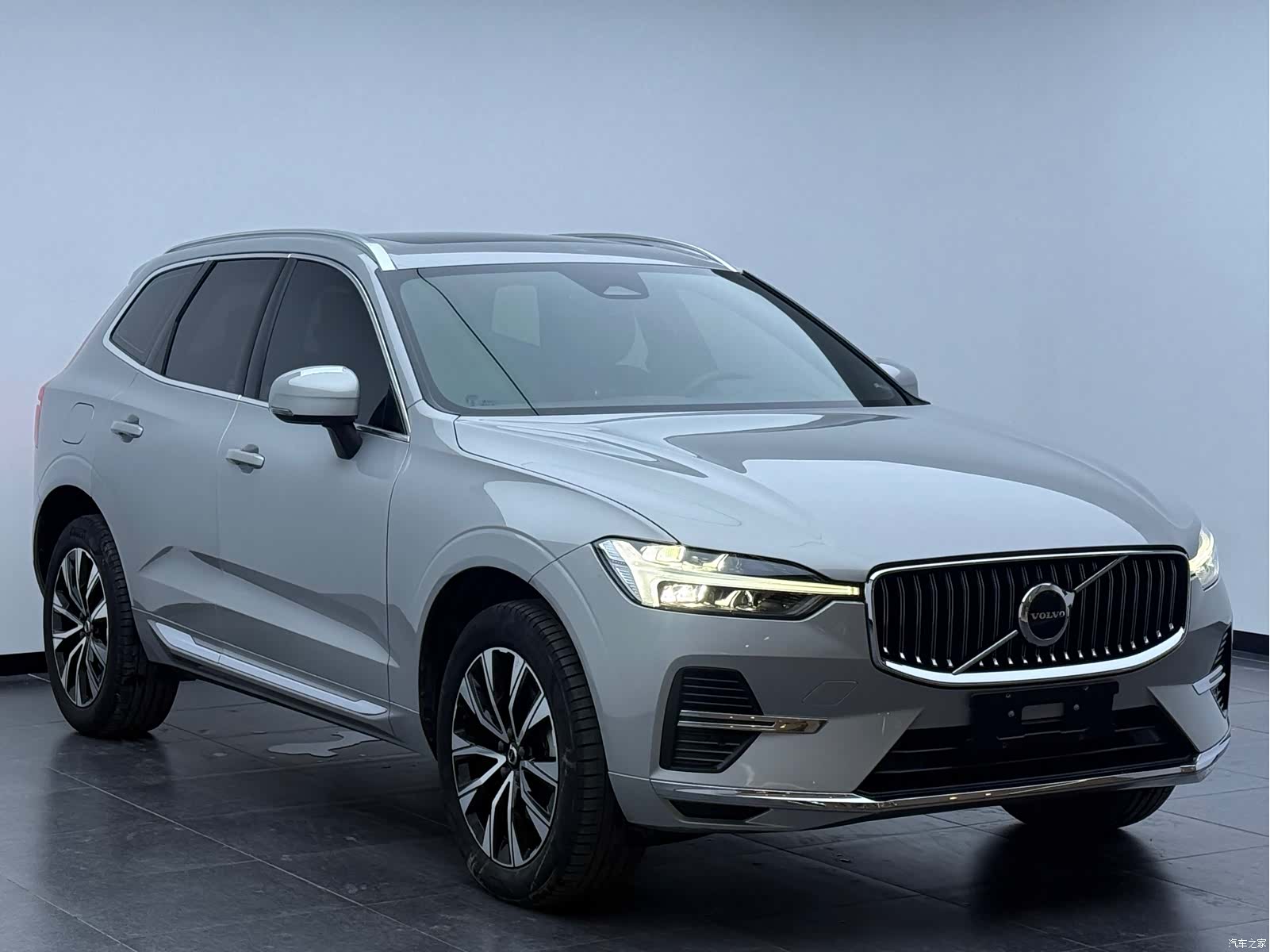 Volvo XC60, 2022 3