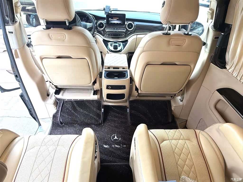 Mercedes-Benz V-Class, 2018 9