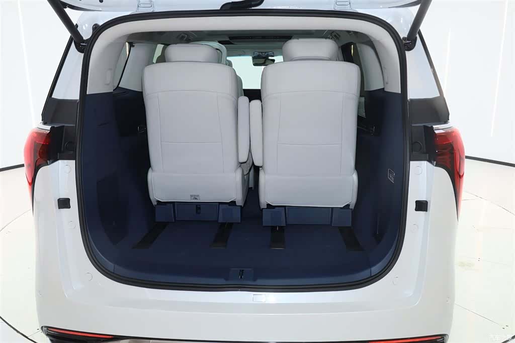 Buick Century, 2025 10