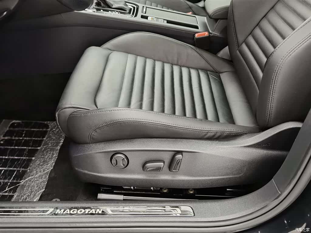 Volkswagen Magotan, 2019 20