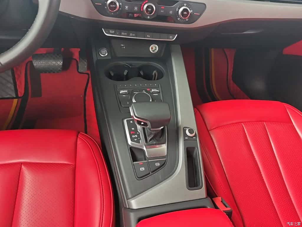 Audi A4L, 2019 14
