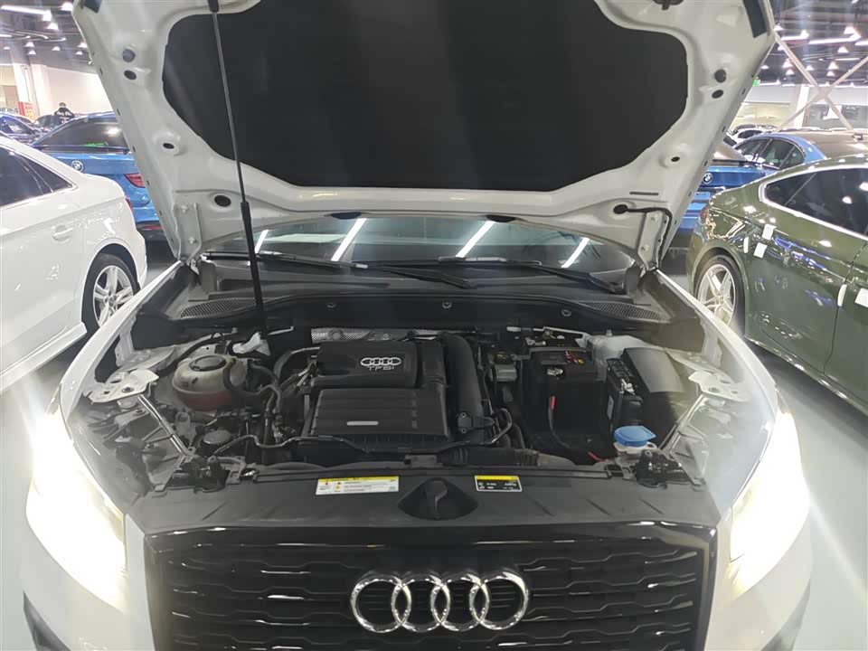 Audi Q2L