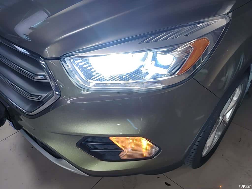 Ford Kuga, 2016 24