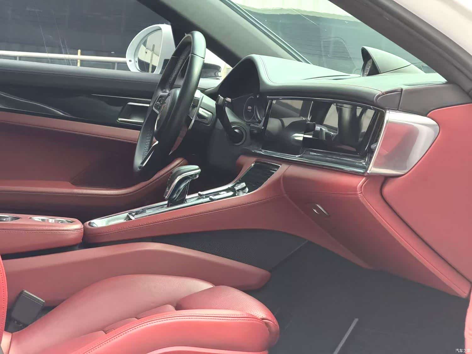 Porsche Panamera, 2020 11