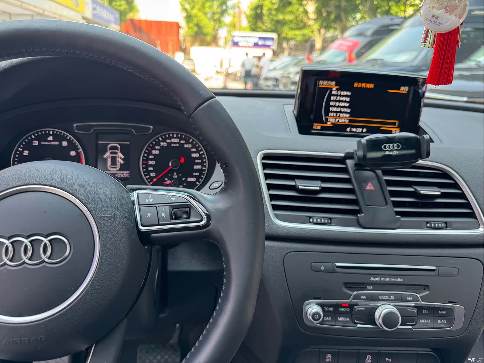 Audi Q3, 2017 11