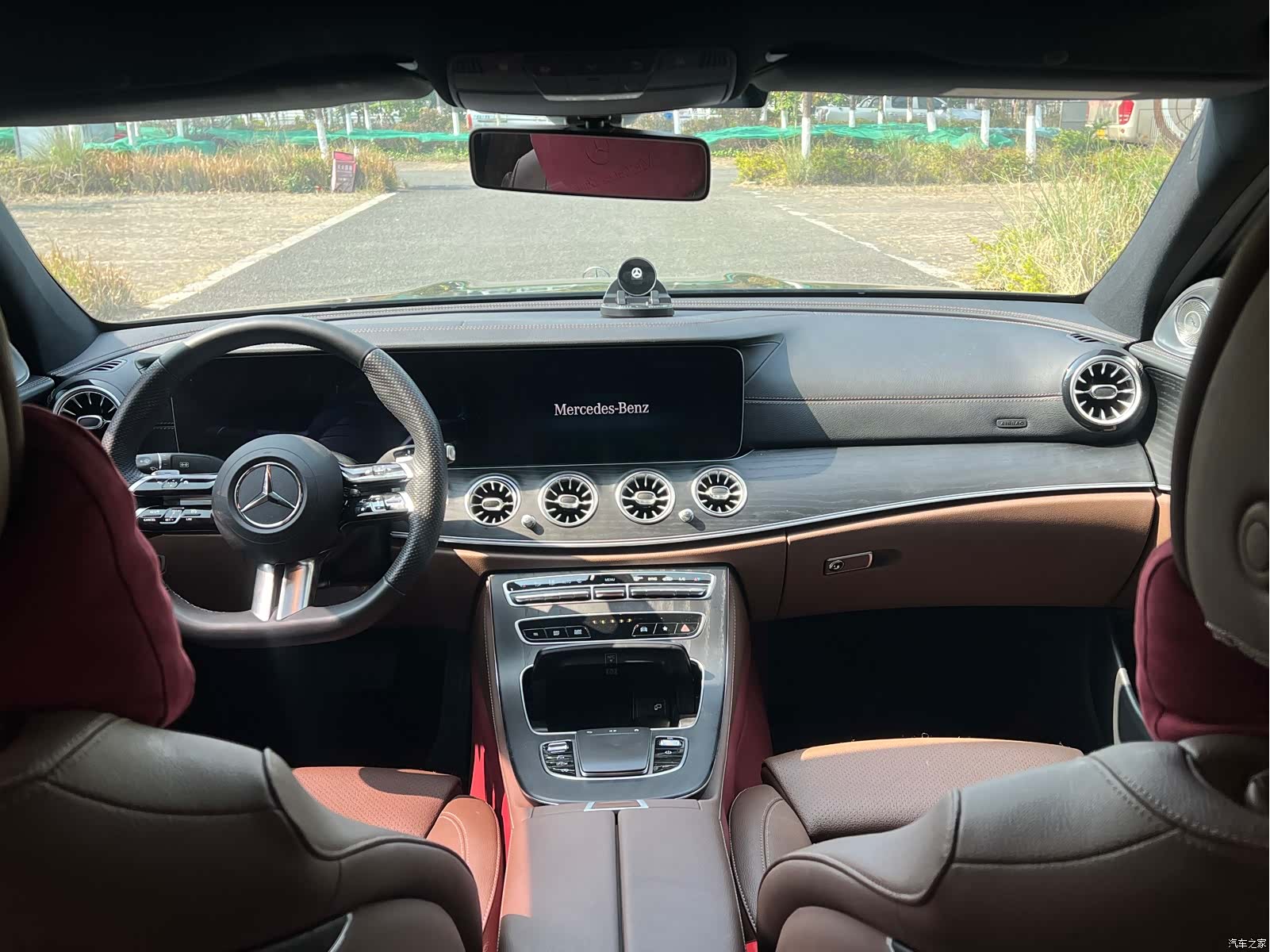 Mercedes-Benz E-Class, 2023 7