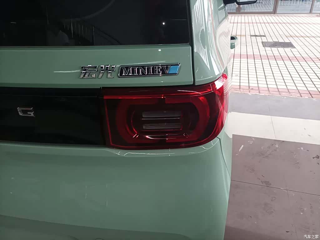 Wuling MINIEV, 2021 8