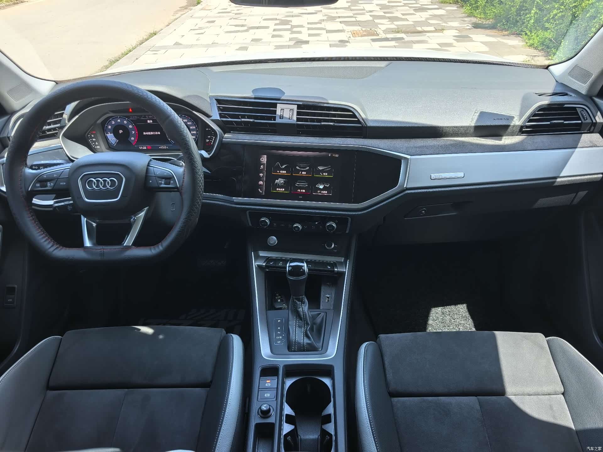 Audi Q3, 2020 10