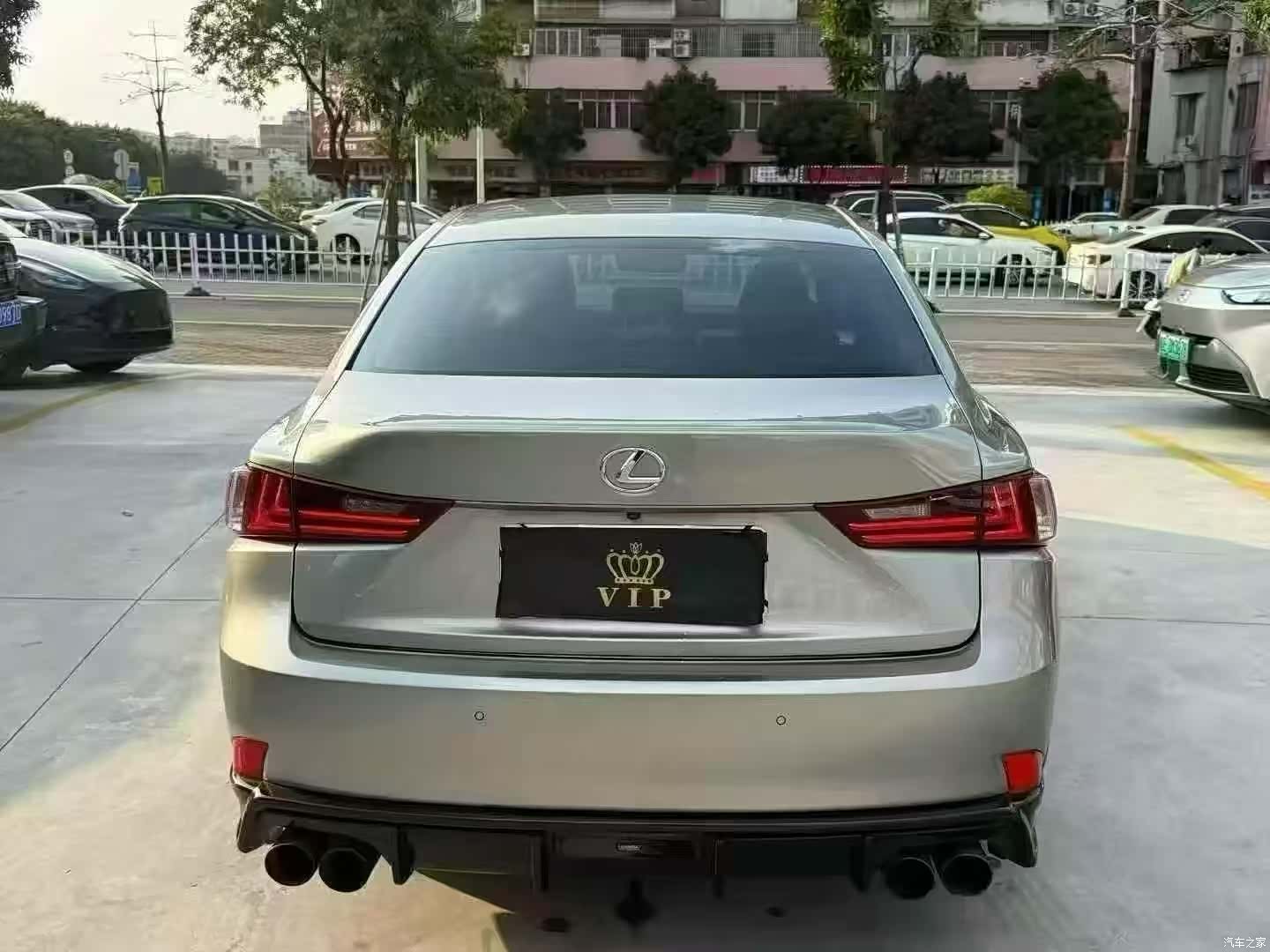 Lexus IS, 2017 все фото