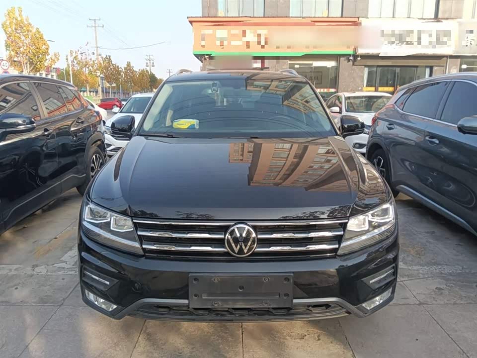 Volkswagen Tiguan L
