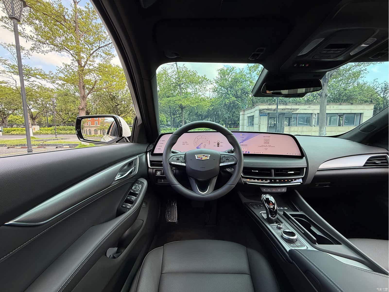 Cadillac CT5, 2024 13